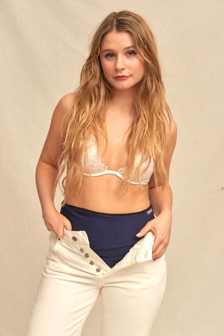 Stoma Belt for Women – Navy Lookbook