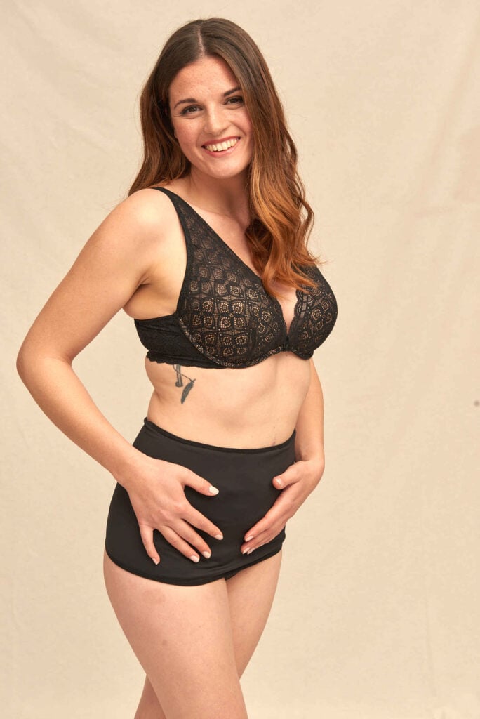 Ostomy Products | Colostomy Bag Covers | SIIL Ostomy | Ostomy Belt | Ileostomy Underwear