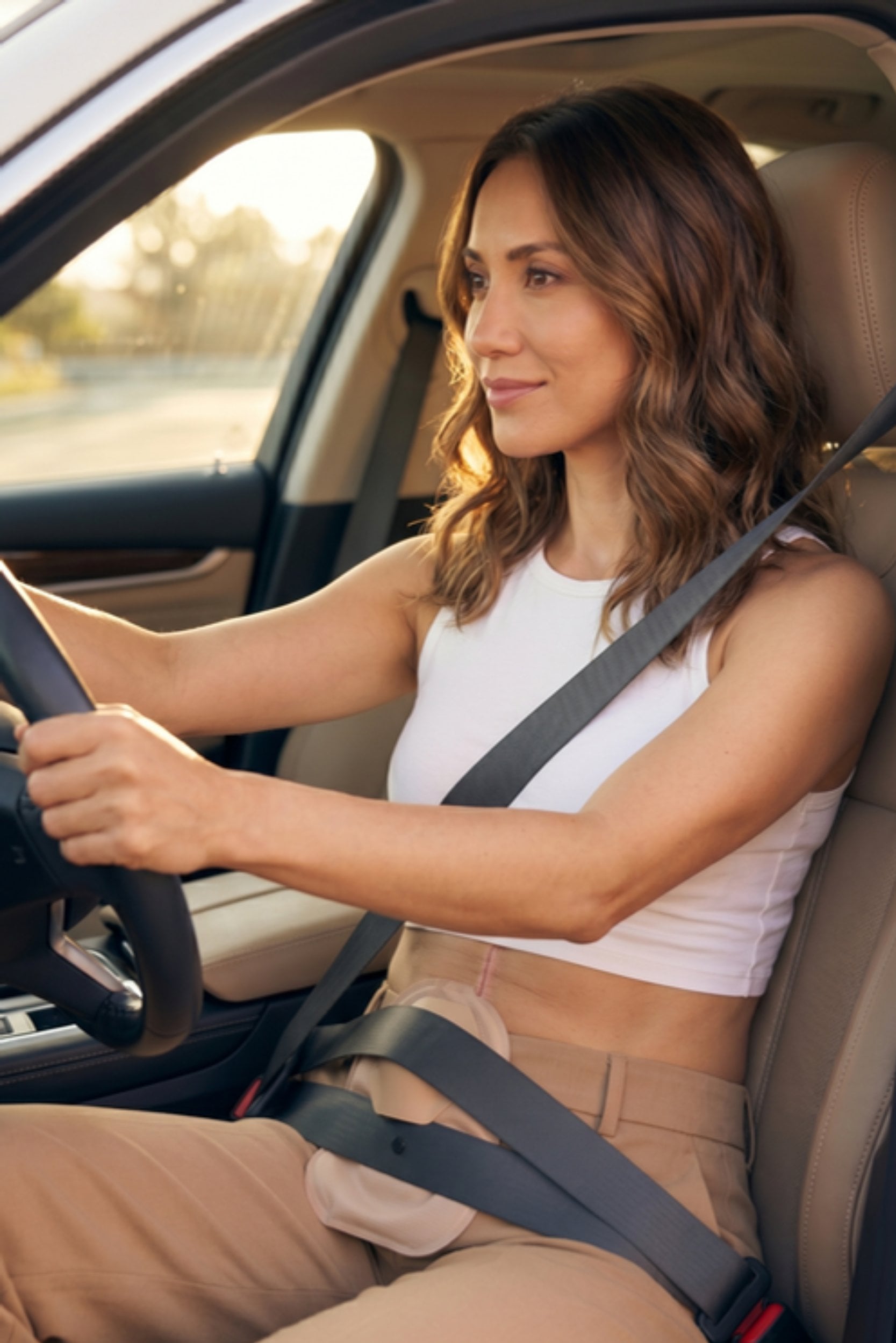 Real ostomate driving wearing SIIL Belt