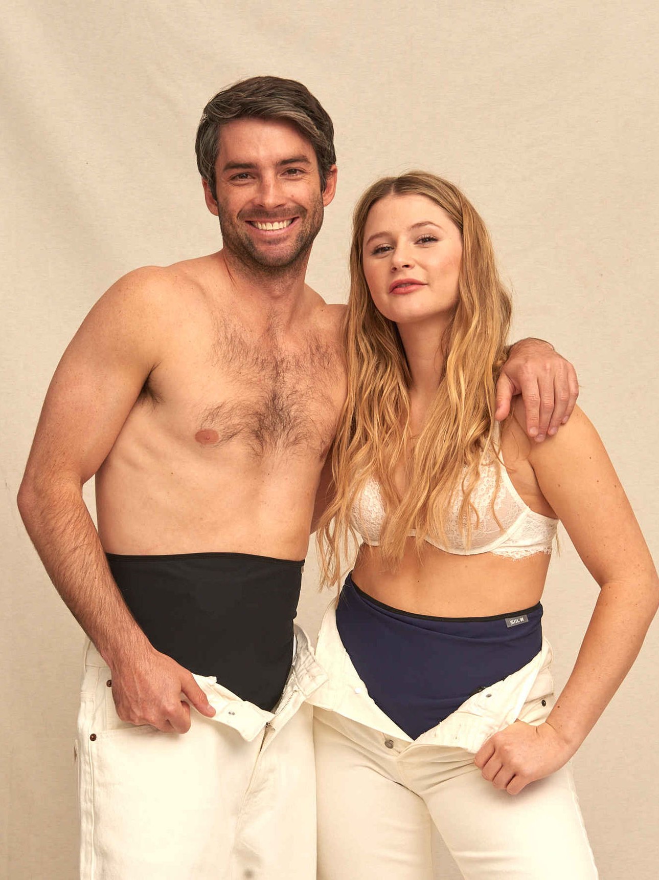 Ostomy belts